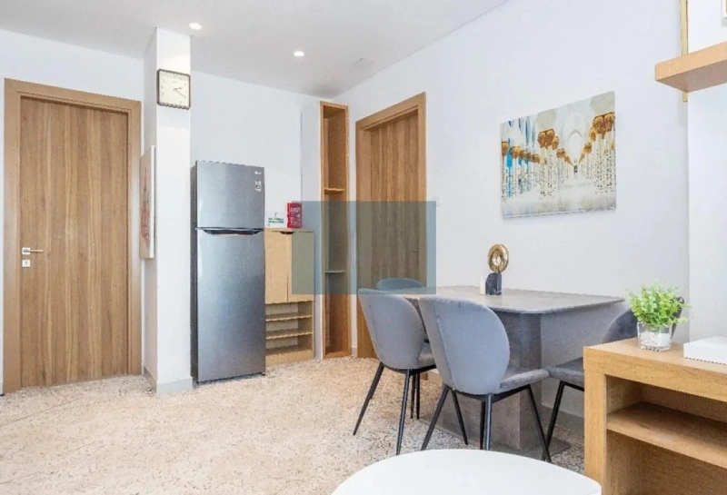 Moderne 1-Schlafzimmer-Wohnung mit Balkon &amp; elegantem Interieur im Blue Waves Tower in Dubai Land