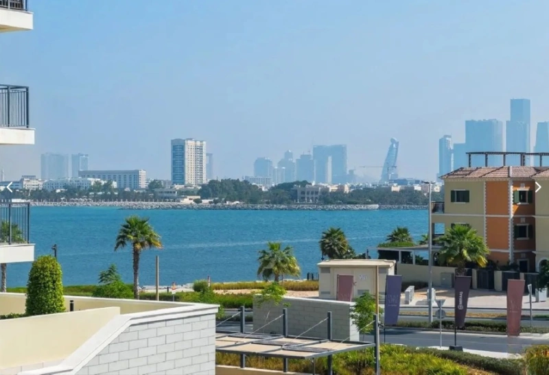 Moderne Eleganz am Wasser: 1-Zimmer-Wohnung in traumhafter Lage!