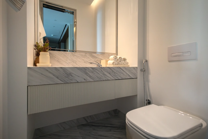 Moderne 2-Zimmer-Wohnung mit Meerblick und bezugsfertig - Ihr neues Traumdomizil!