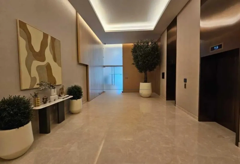 Stunning Two Bedroom Apartment with Panoramic Views