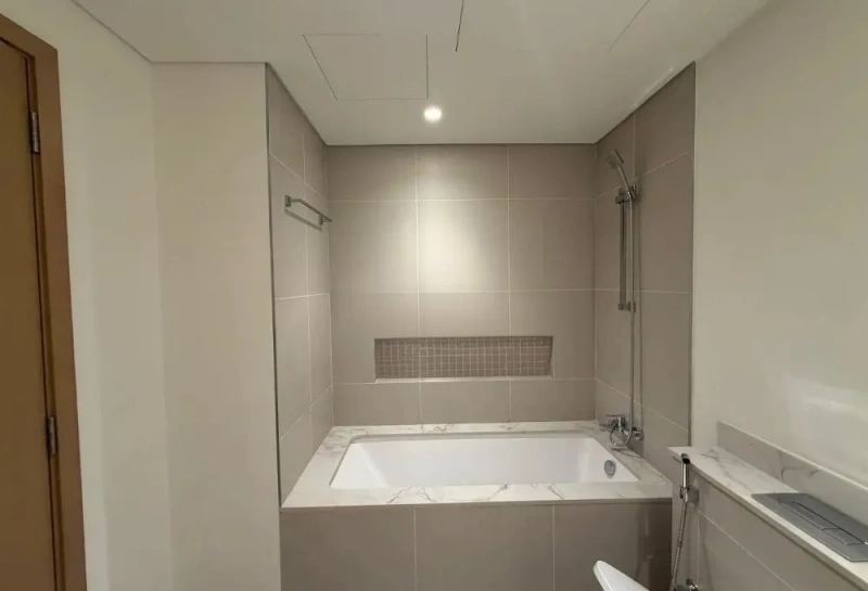 Stunning Two Bedroom Apartment with Panoramic Views