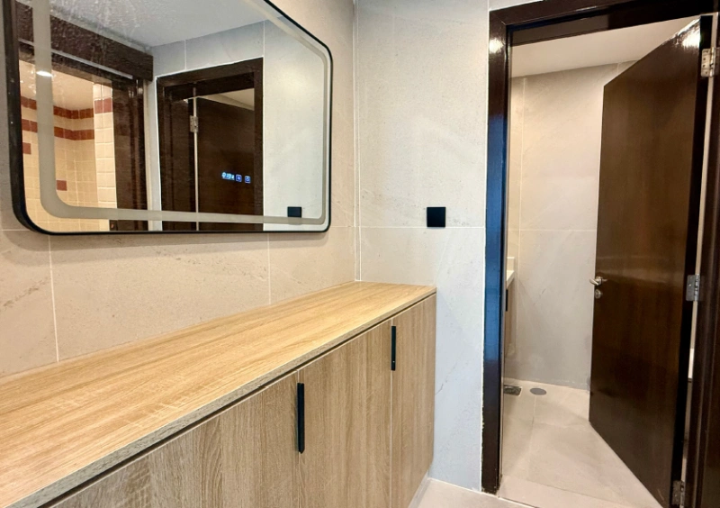 Leerstehendes Büro zu verkaufen - Regal Tower Business Bay