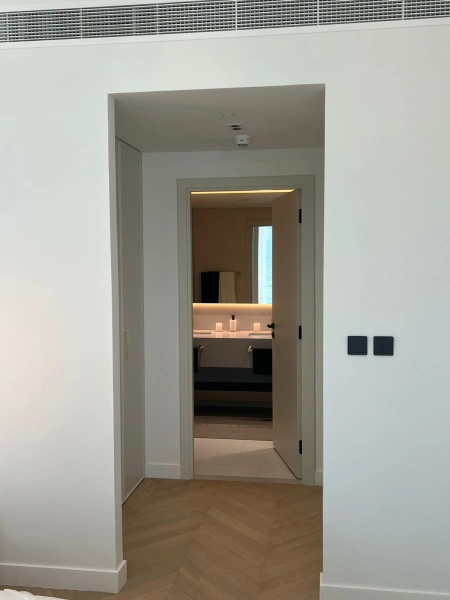 Moderne Luxuswohnung mit 2 Schlafzimmern - komplett möbliert!