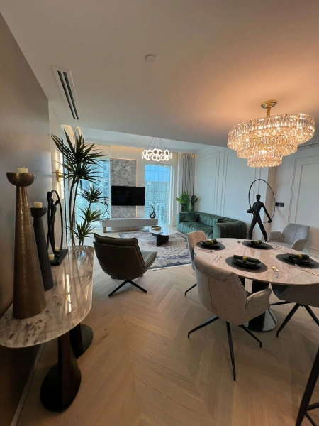 Moderne Luxuswohnung mit 2 Schlafzimmern - komplett möbliert!