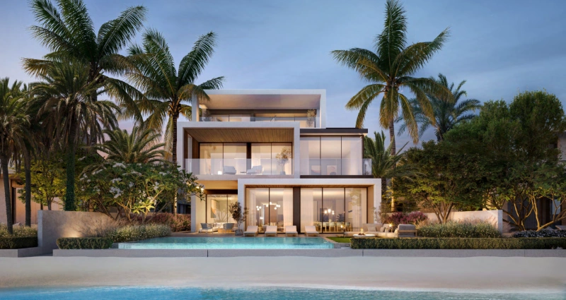 Luxuriöse 5-Zimmer-Villa direkt am Strand mit Eleganz und Stil