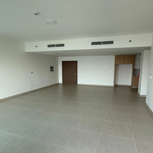 Moderne 3-Zimmer-Wohnung zur Miete mit Ready Property Highlights