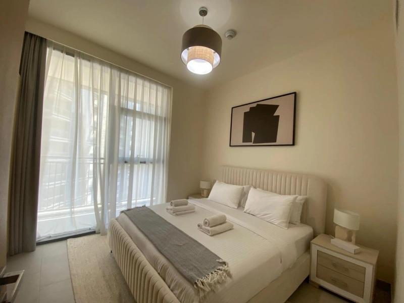 3 Schlafzimmer Wohnung mit atemberaubendem Creek-Blick - Ihr neues Zuhause!