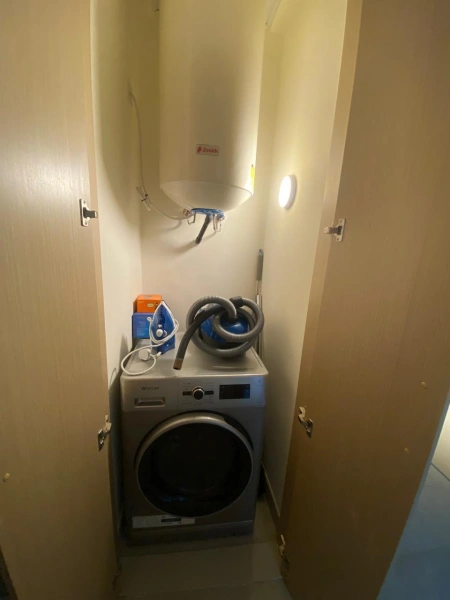 3 Schlafzimmer Wohnung mit atemberaubendem Creek-Blick - Ihr neues Zuhause!