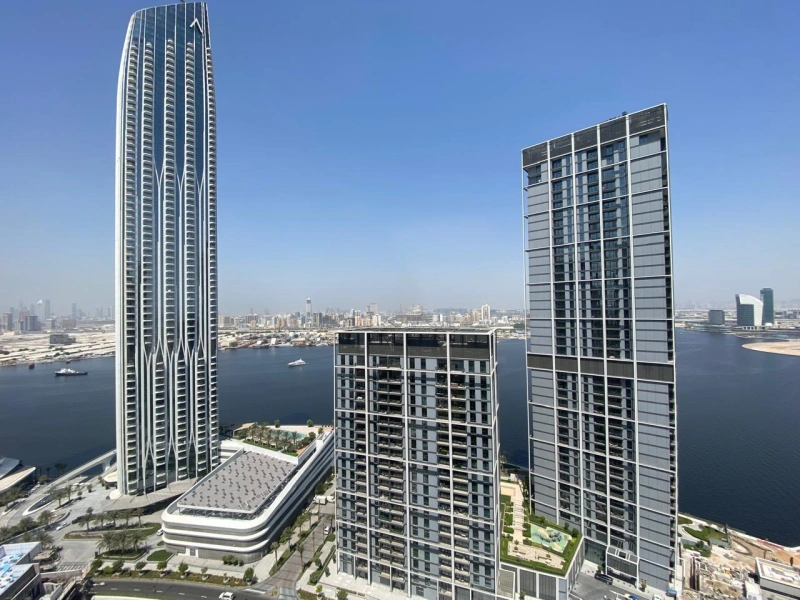 3 Bedroom Apartment With Breathtaking Creek Views - Your New Home!