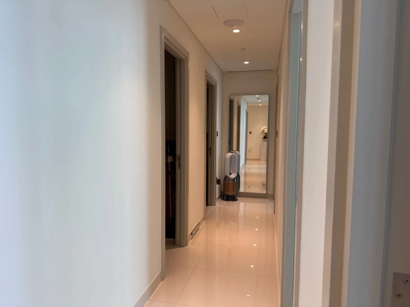 Geräumige 4-Zimmer Wohnung mit Dienstzimmer, voll möbliert und Einbauküche!