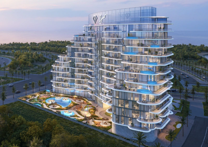 Luxuriöses Penthouse mit 4 Schlafzimmern und Zimmer für das Personal sowie privatem Pool