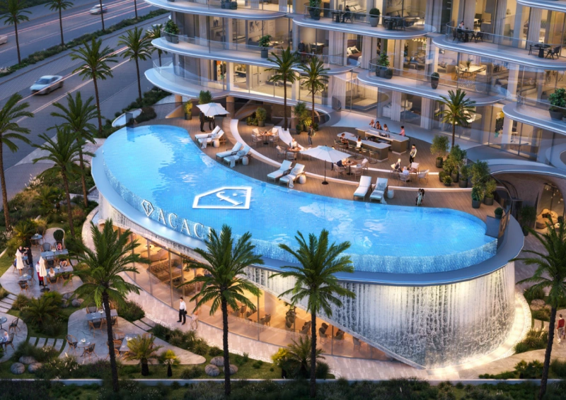 Luxuriöses Penthouse mit 4 Schlafzimmern und Zimmer für das Personal sowie privatem Pool