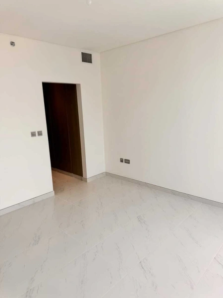 Luxuriöses Apartment mit Lagunen- und Gemeinschaftsblick in District One Residence 12