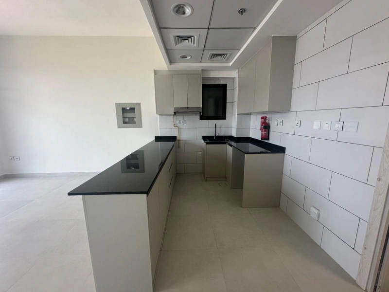 Brandneue 1BR-Wohnung mit Pool &amp; Fitness - Einzugsbereit