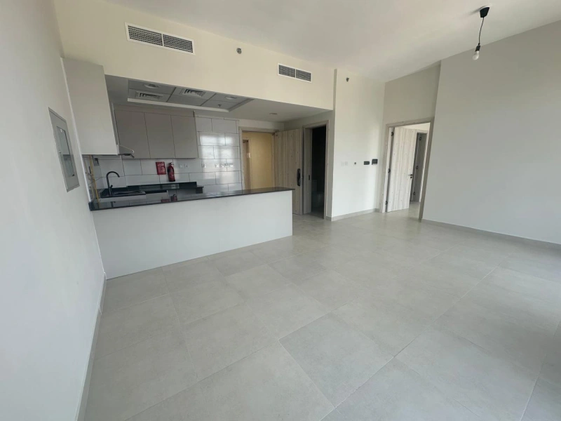 Brandneue 1BR-Wohnung mit Pool &amp; Fitness - Einzugsbereit