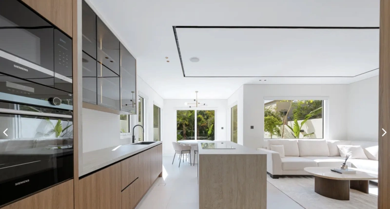 Luxuriöse Villa mit 3 Schlafzimmern, Pool und Sandgarten in exklusiver Lage!