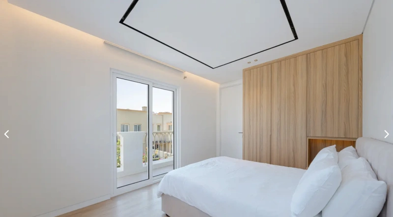 Luxuriöse Villa mit 3 Schlafzimmern, Pool und Sandgarten in exklusiver Lage!