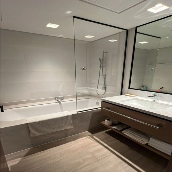 Modernes 2-Zimmer-Apartment - Fertigstellung des Objekts mit atemberaubender Aussicht