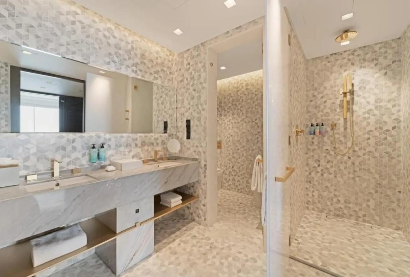 Luxuriöses 1-Schlafzimmer-Apartment mit atemberaubender Aussicht, komplett möbliert