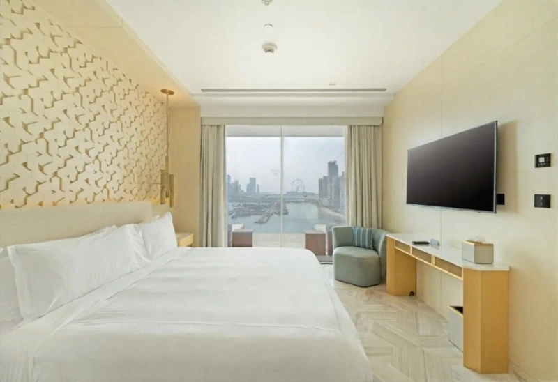 Luxuriöses 1-Schlafzimmer-Apartment mit atemberaubender Aussicht, komplett möbliert