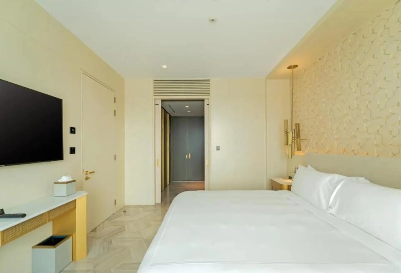 Luxuriöses 1-Schlafzimmer-Apartment mit atemberaubender Aussicht, komplett möbliert