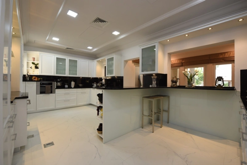 Exklusive 5-Zimmer-Villa mit Meerblick auf Royal Atlantis in Canal Cove Frond H, Palm Jumeirah