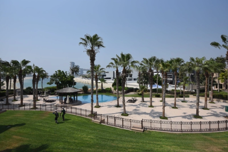 Exklusive 5-Zimmer-Villa mit Meerblick auf Royal Atlantis in Canal Cove Frond H, Palm Jumeirah