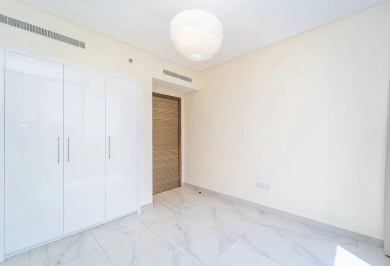 Geräumige Etagenwohnung mit 3 Schlafzimmern in Sobha Hartland