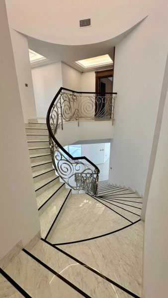 5BR Signature Villa Frond C Palm Jumeirah - Blick auf Atlantis