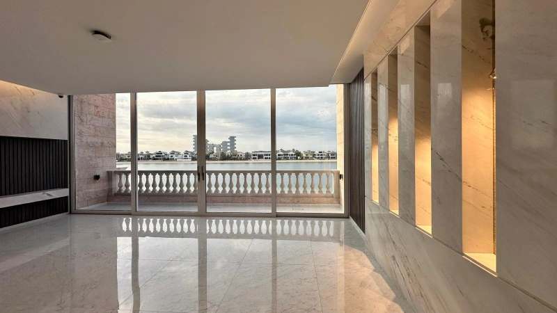 5BR Signature Villa Frond C Palm Jumeirah - Blick auf Atlantis