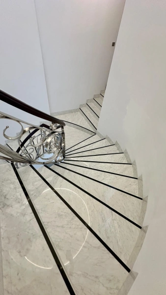 5BR Signature Villa Frond C Palm Jumeirah - Blick auf Atlantis