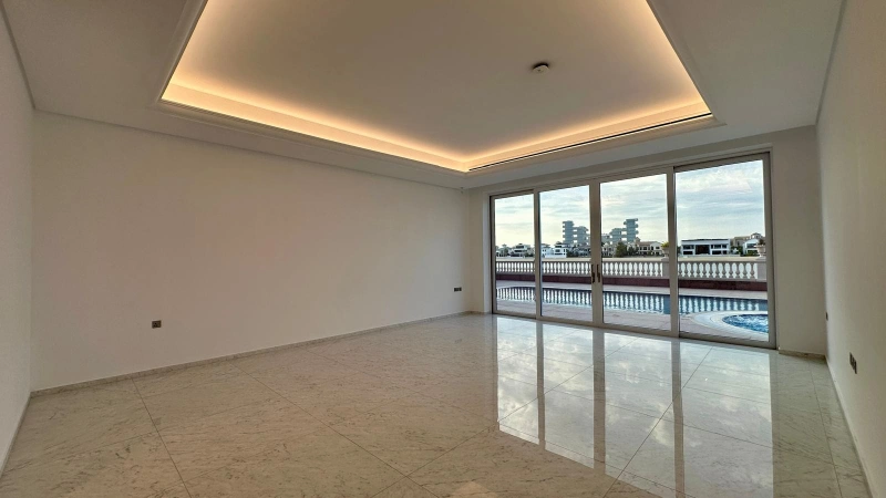 5BR Signature Villa Frond C Palm Jumeirah - Blick auf Atlantis