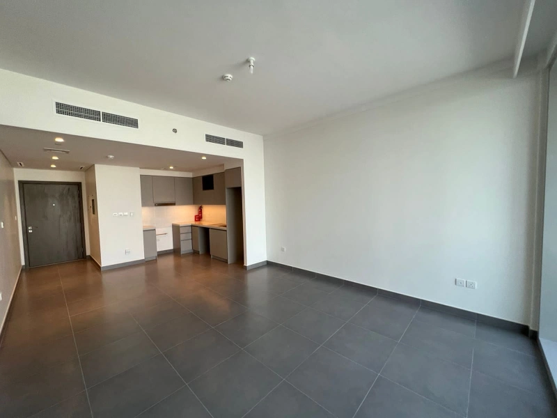 Luxuriöse 3-Zimmer-Wohnung mit Kanalblick im Creek Gate Tower 1