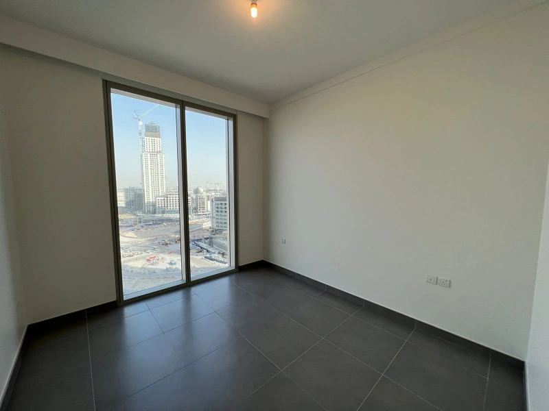 Luxuriöse 3-Zimmer-Wohnung mit Kanalblick im Creek Gate Tower 1