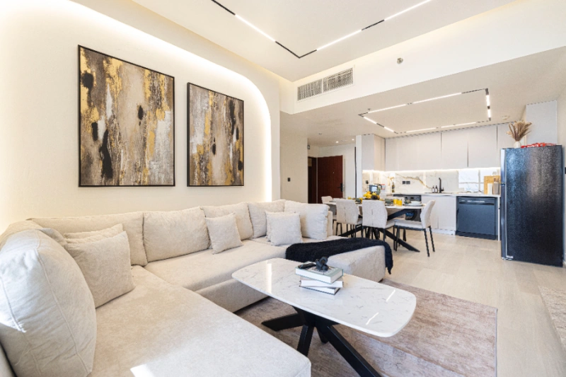 Stilvolle Drei-Zimmer-Wohnung mit Arbeitszimmer - Moderne Design-Highlights