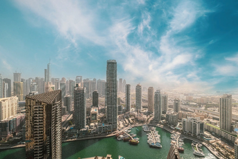 Stilvolle Drei-Zimmer-Wohnung mit Arbeitszimmer - Moderne Design-Highlights