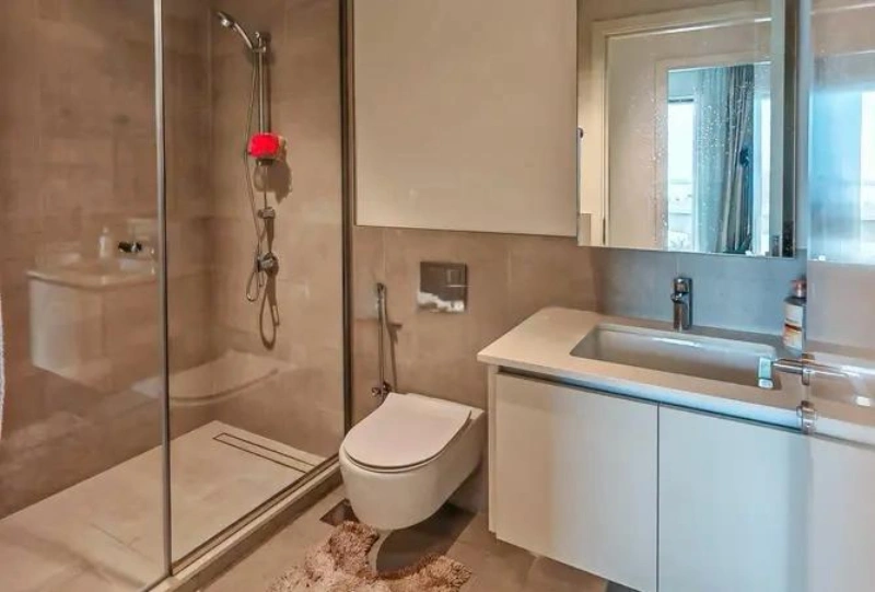 Stilvolle Einzimmerwohnung mit modernem Designkonzept