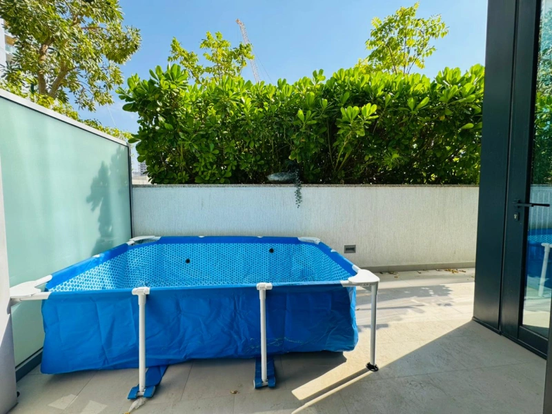 Geräumige 1-Schlafzimmer-Wohnung mit riesigen Layout!