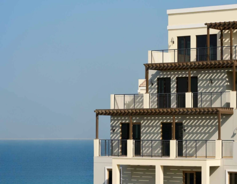 Atemberaubende Fünf-Zimmer-Wohnung mit modernem Design