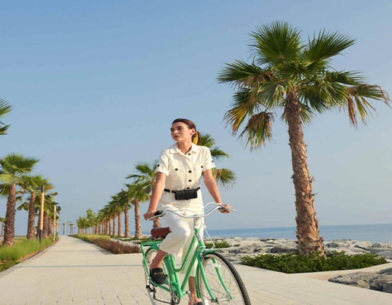 Atemberaubende Fünf-Zimmer-Wohnung mit modernem Design