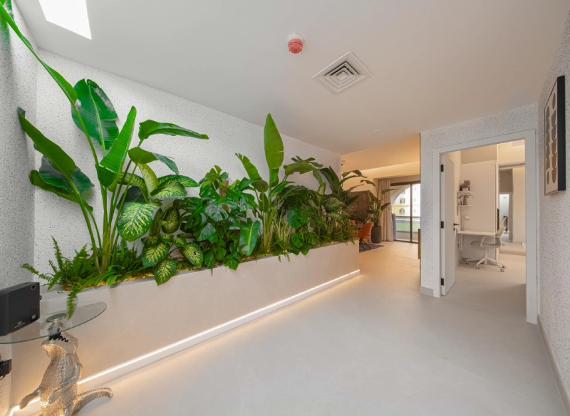 Vollständig möbliertes Luxus-Apartment mit 4 Schlafzimmern und Arbeitszimmer