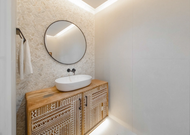 Vollständig möbliertes Luxus-Apartment mit 4 Schlafzimmern und Arbeitszimmer