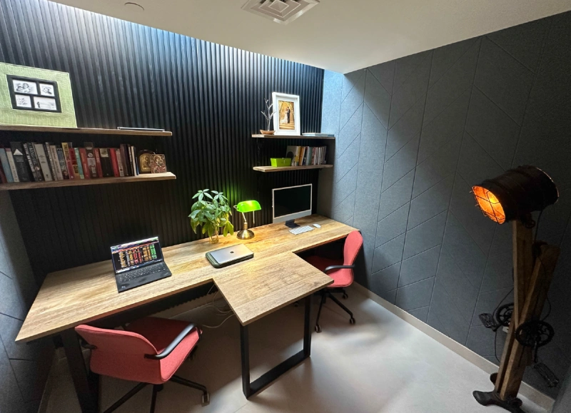 Vollständig möbliertes Luxus-Apartment mit 4 Schlafzimmern und Arbeitszimmer