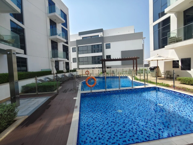 Stilvolle 1B-Zimmer-Wohnung mit atemberaubender Aussicht - sofort bezugsfertig!