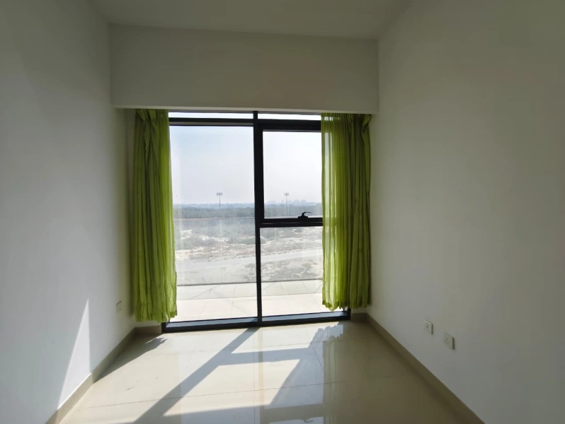 Stilvolle 1B-Zimmer-Wohnung mit atemberaubender Aussicht - sofort bezugsfertig!