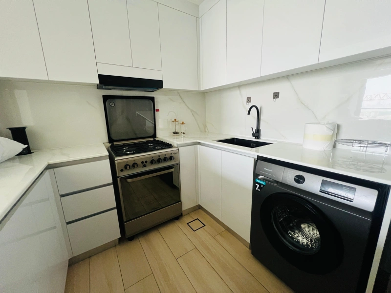 Geräumige 2-Zimmer-Wohnung mit großen Annehmlichkeiten - Ready to Move In!