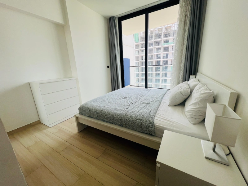 Geräumige 2-Zimmer-Wohnung mit großen Annehmlichkeiten - Ready to Move In!