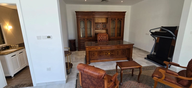 Luxuriöse Palm Jumeirah Signature Villa mit atemberaubender Aussicht und privatem Strandzugang