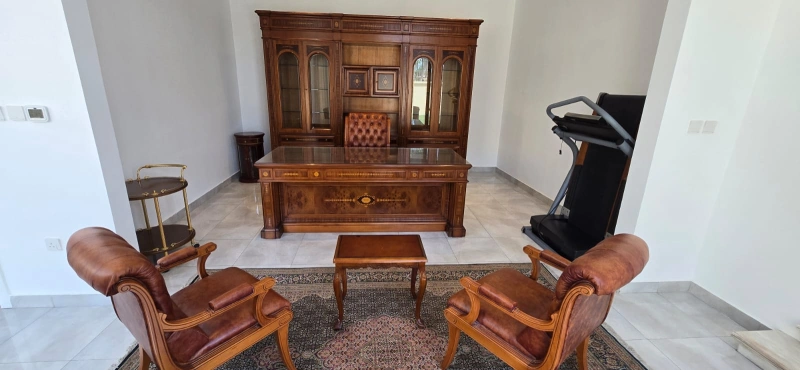 Luxuriöse Palm Jumeirah Signature Villa mit atemberaubender Aussicht und privatem Strandzugang