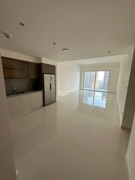 Luxuriöse 2-Zimmer-Wohnung direkt am Strand mit Eleganz und Stil